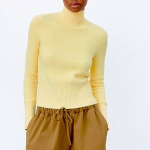 Zara yellow sweater
